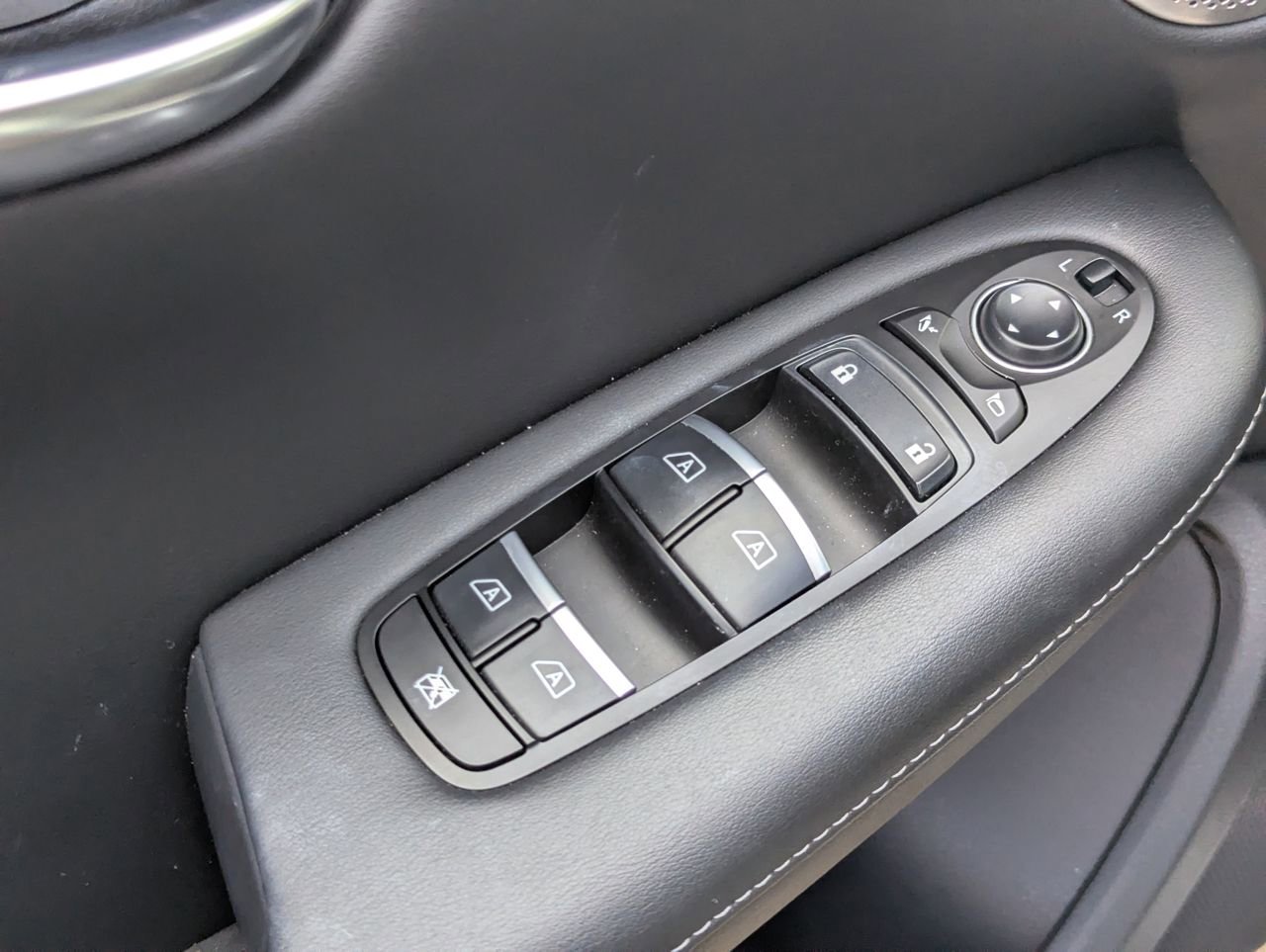 Certified 2023 INFINITI QX50 Sport image 22