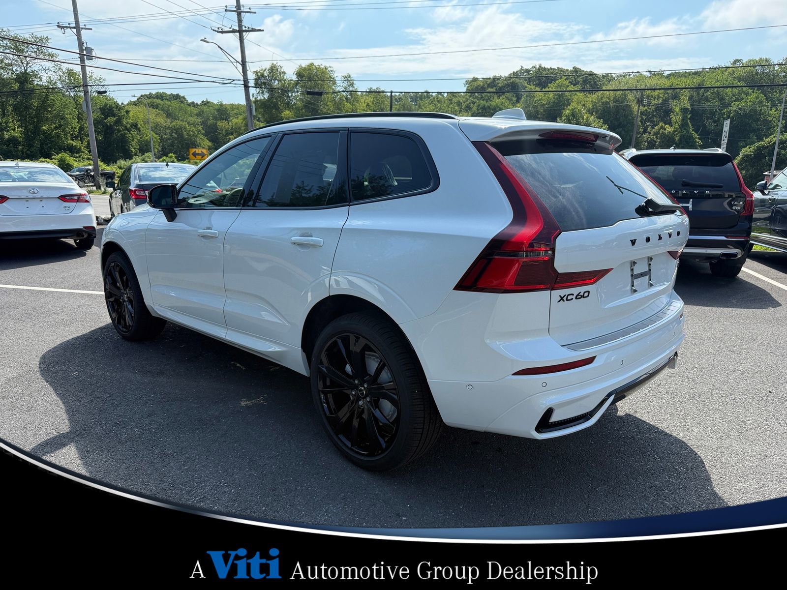 Used 2026 Volvo XC60 B5 Ultra w/ Protection Package Premier image 6