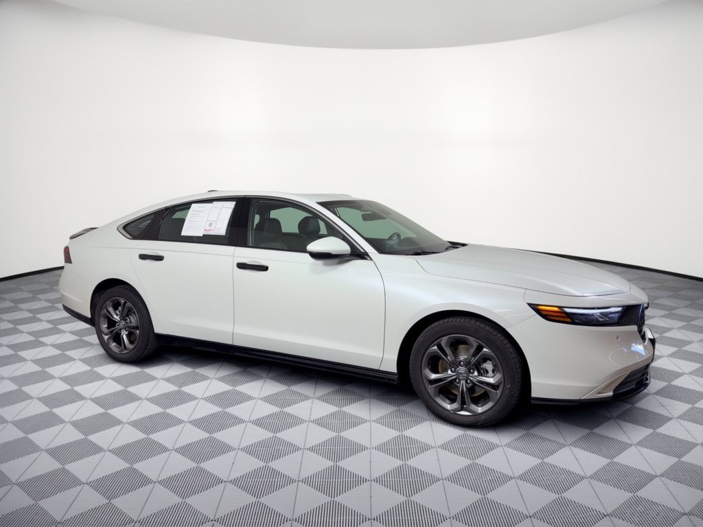 Used 2024 Honda Accord EX-L image 8