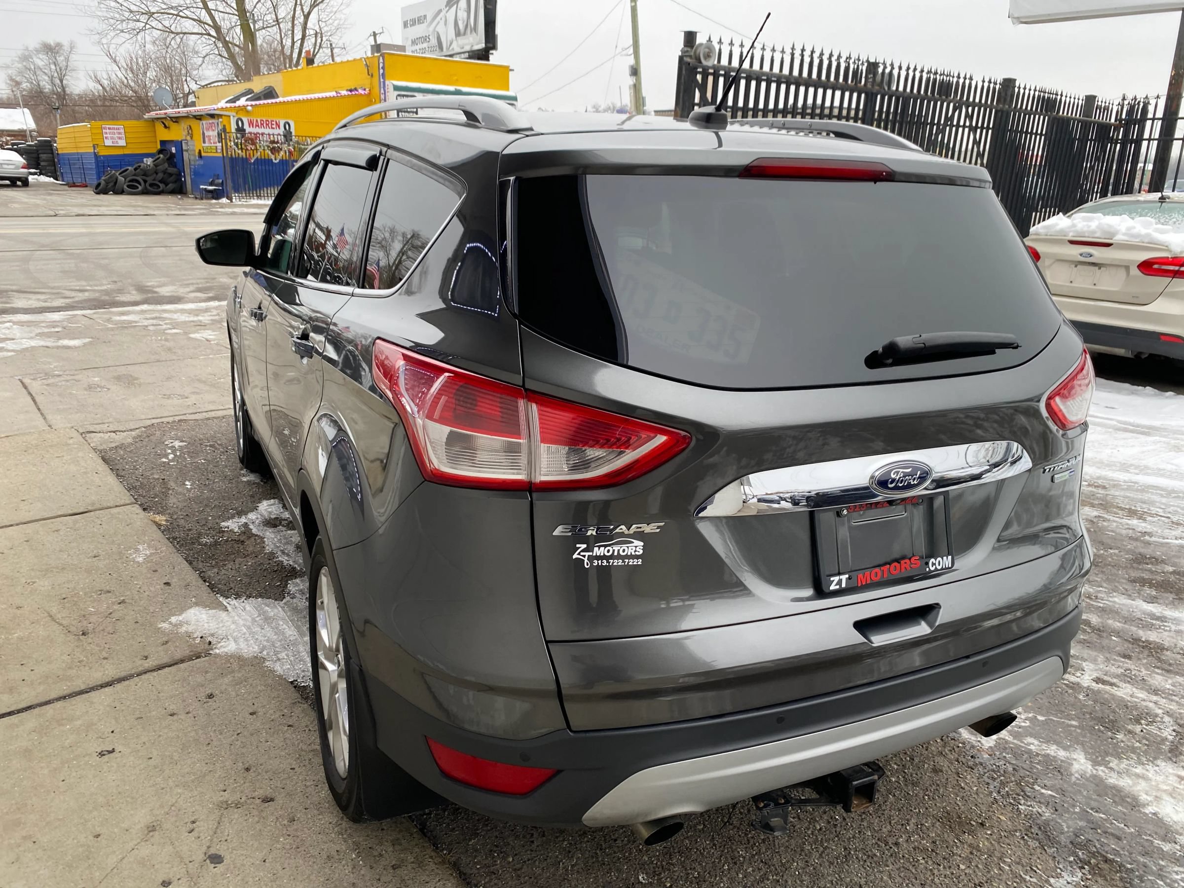 Used 2016 Ford Escape Titanium AWD/4WD image 2