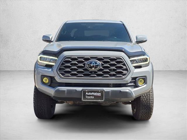 Used 2021 Toyota Tacoma TRD Off-Road w/ TRD Premium Off Road Package AWD/4WD image 2