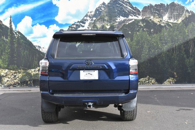 Used 2019 Toyota 4Runner SR5 image 10