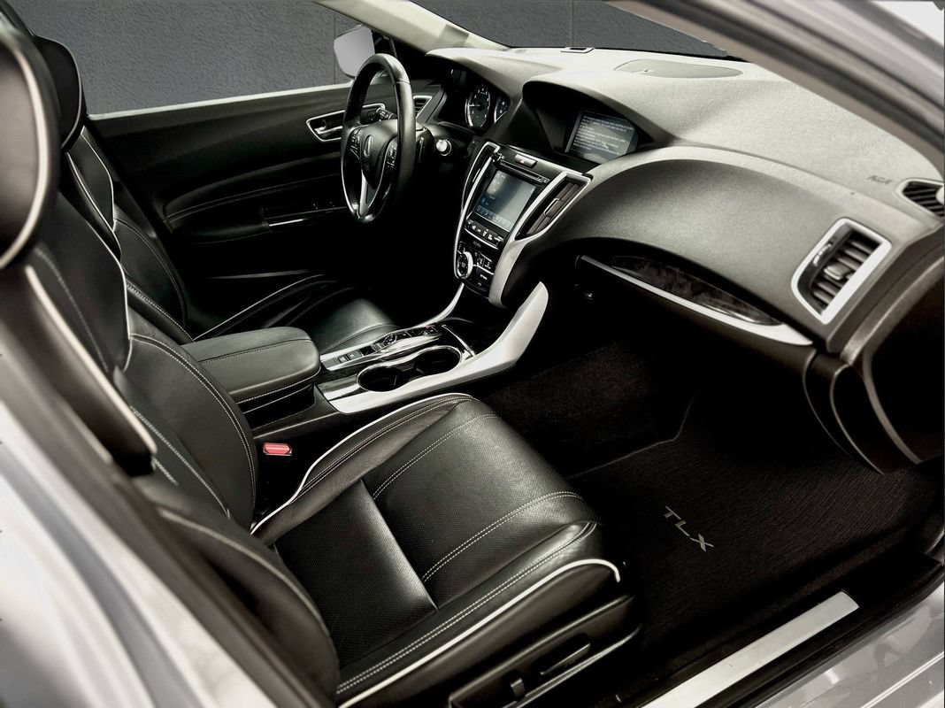Used 2020 Acura TLX w/ Technology Package FWD image 21