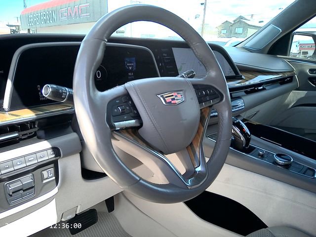Used 2022 Cadillac Escalade Luxury w/ LPO, Floor Liner Package image 12