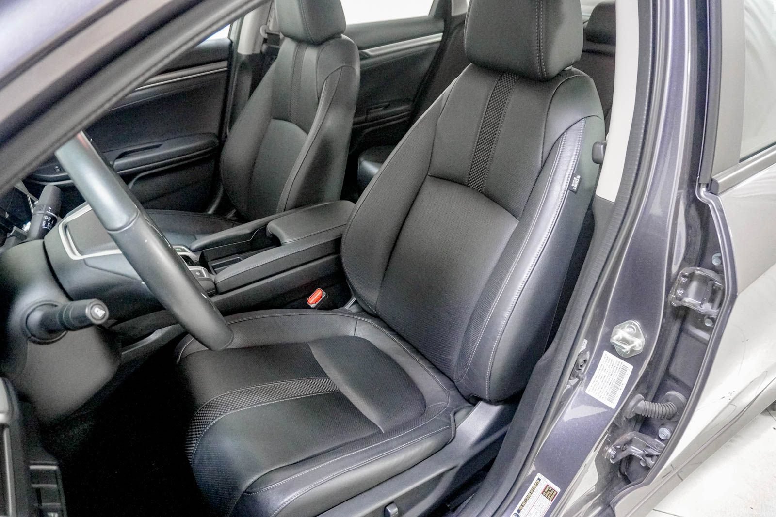 Used 2020 Honda Civic EX-L image 19