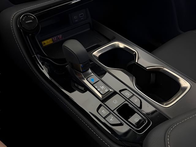 Used 2025 Lexus NX 350 AWD w/ Accessory Package (2T) image 31