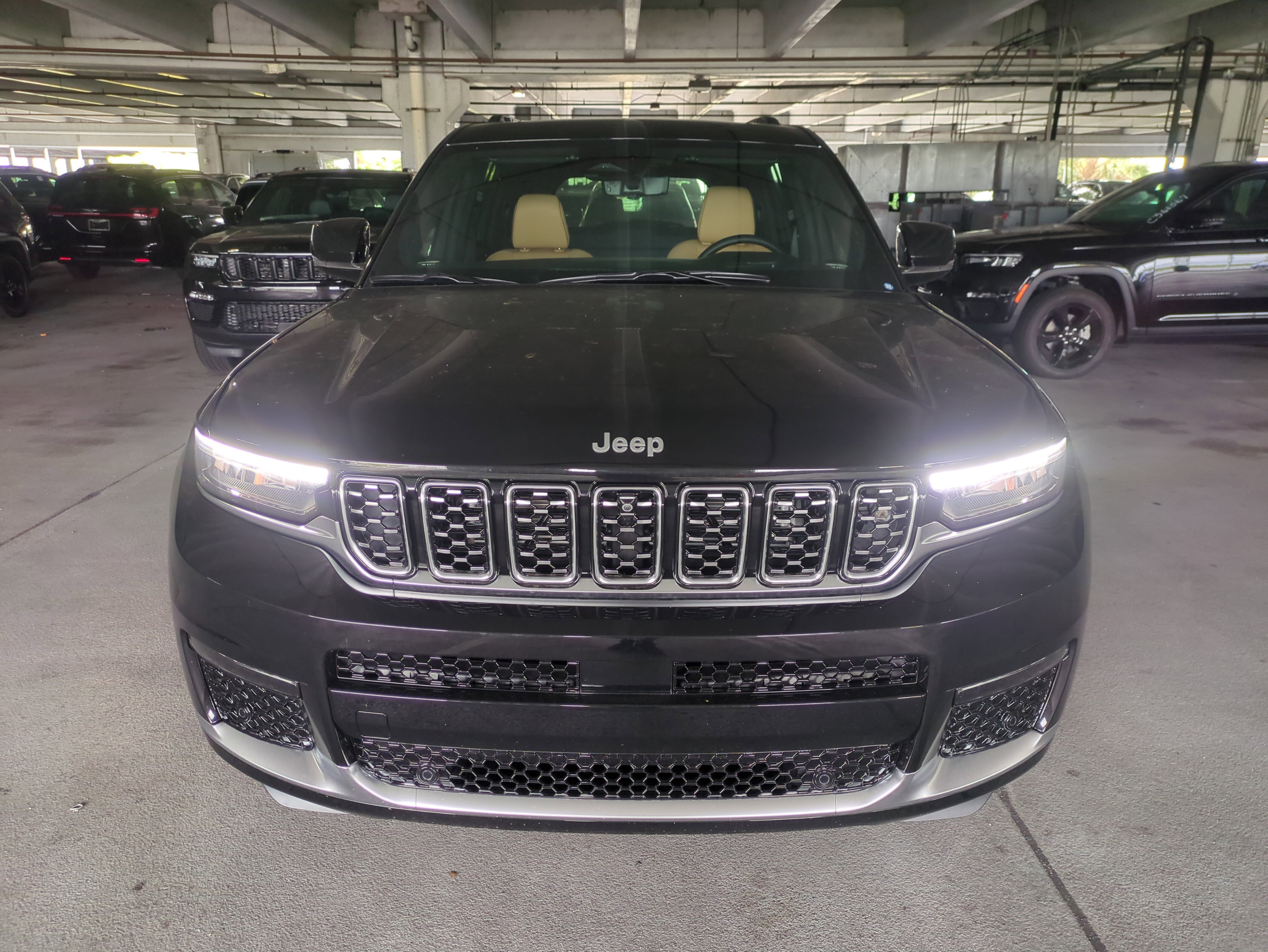 New 2025 Jeep Grand Cherokee L Summit image 3