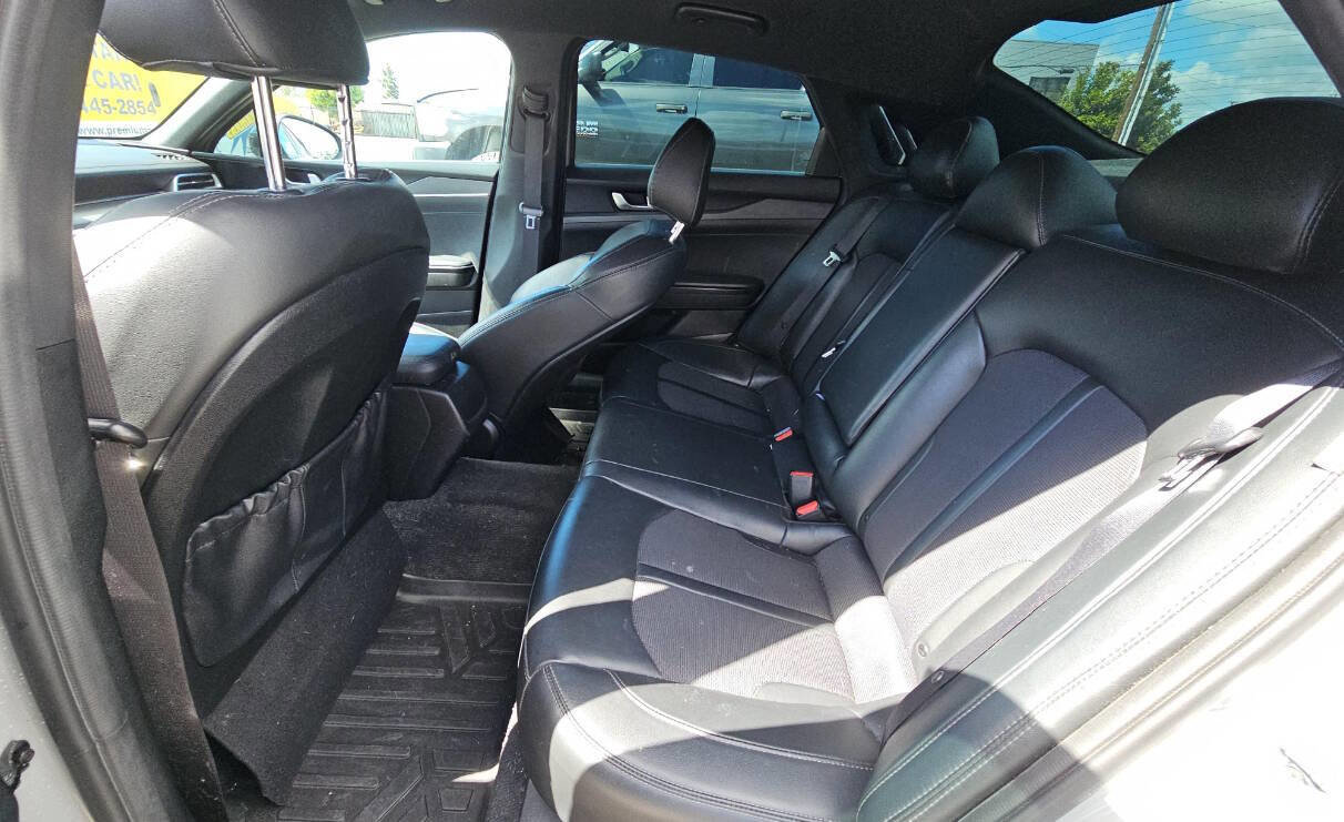 Used 2022 Kia K5 GT-Line image 11