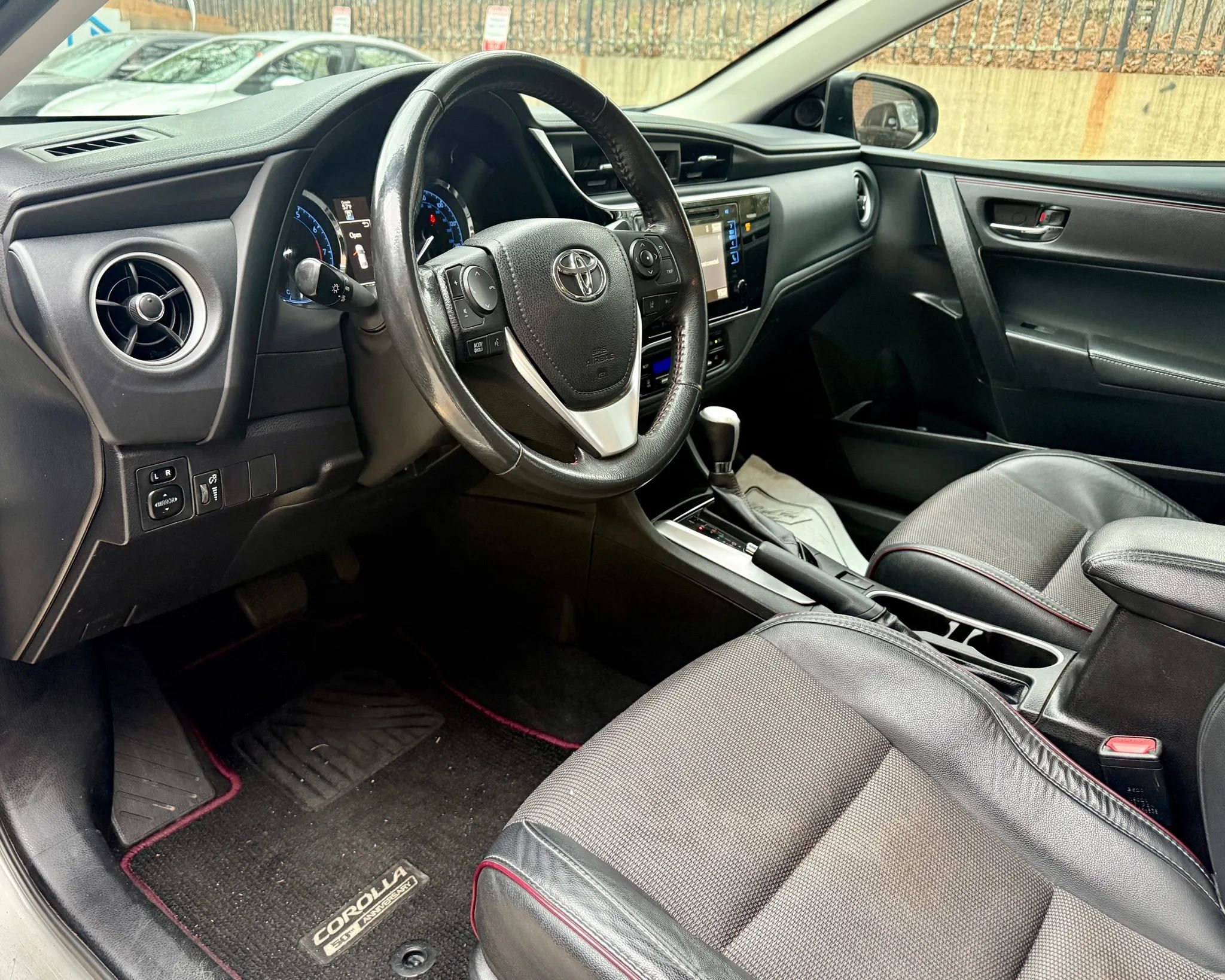 Used 2017 Toyota Corolla SE 50th Anniversary image 10