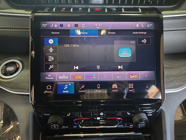 New 2025 Jeep Grand Cherokee Limited w/ Trailer Tow Package image 24