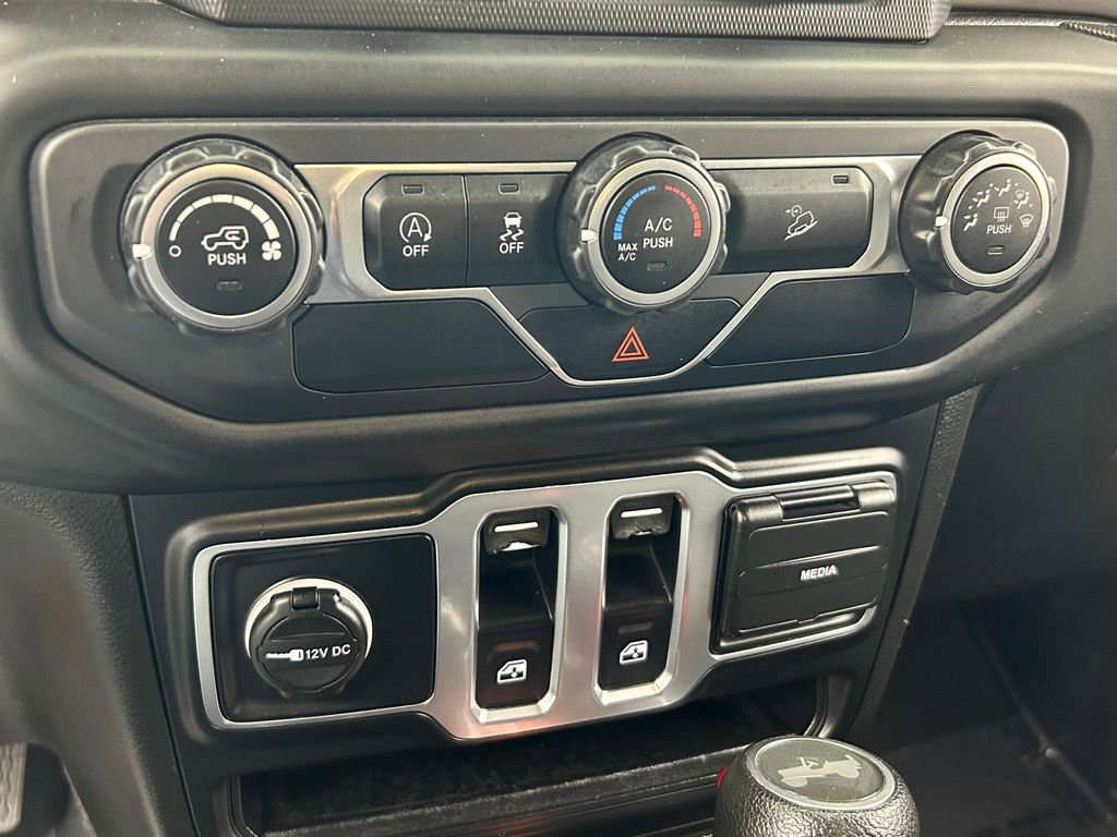 Used 2020 Jeep Wrangler Sport S image 18