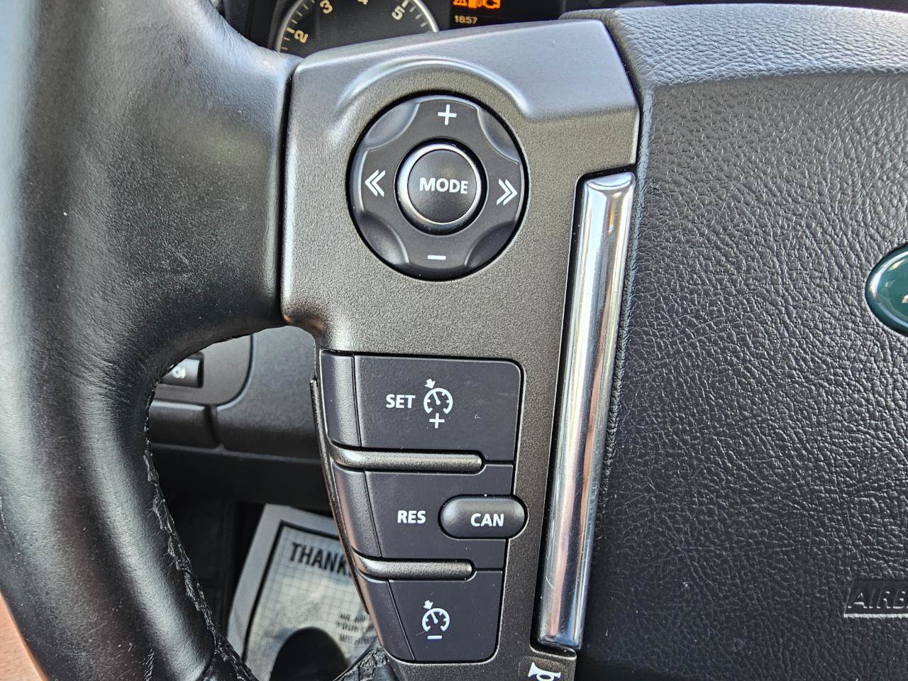 Used 2013 Land Rover LR4 HSE LUX AWD/4WD image 38