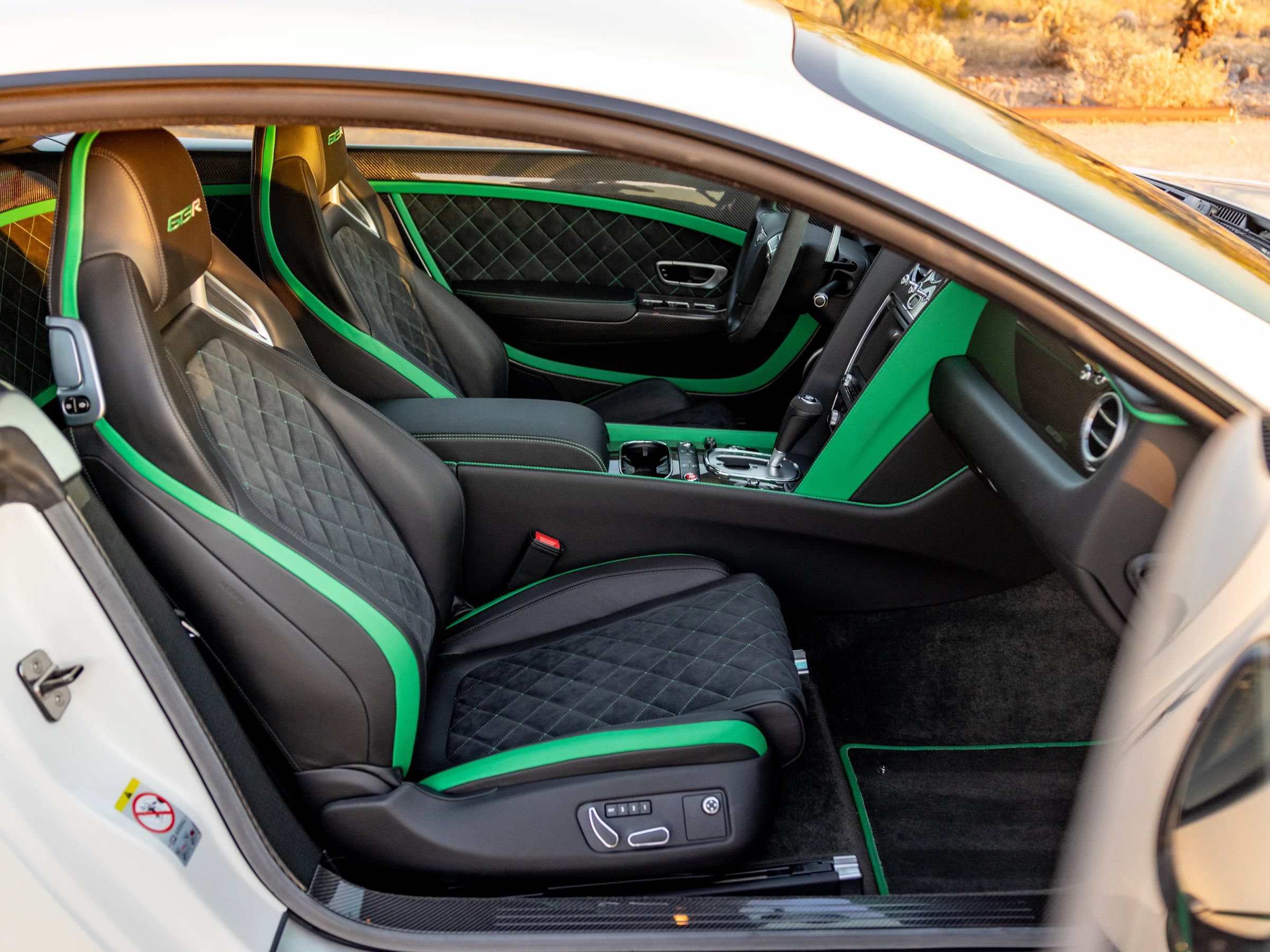 Used 2015 Bentley Continental GT3-R AWD/4WD image 14