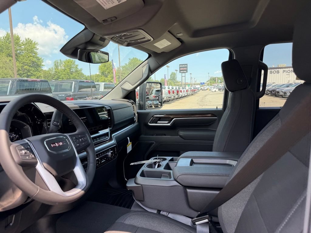 New 2026 GMC Sierra 2500 SLE w/ SLE Convenience Package AWD/4WD image 16