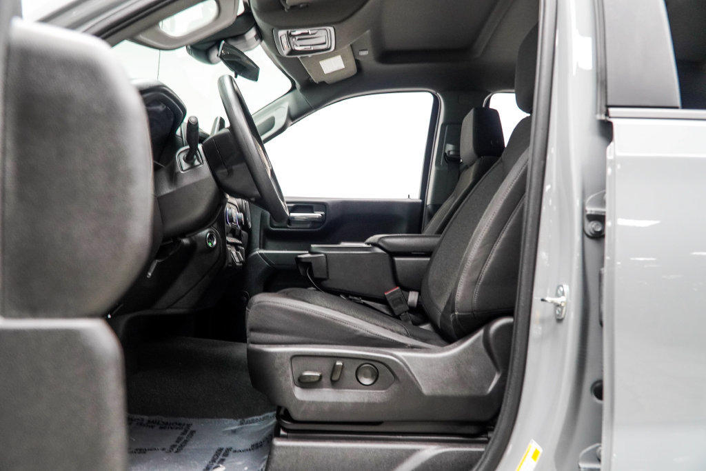 Used 2025 Chevrolet Silverado 1500 Custom RWD image 34