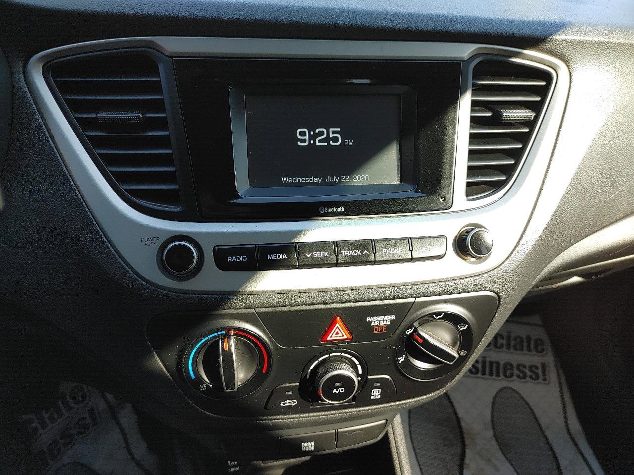 Used 2019 Hyundai Accent SE image 11