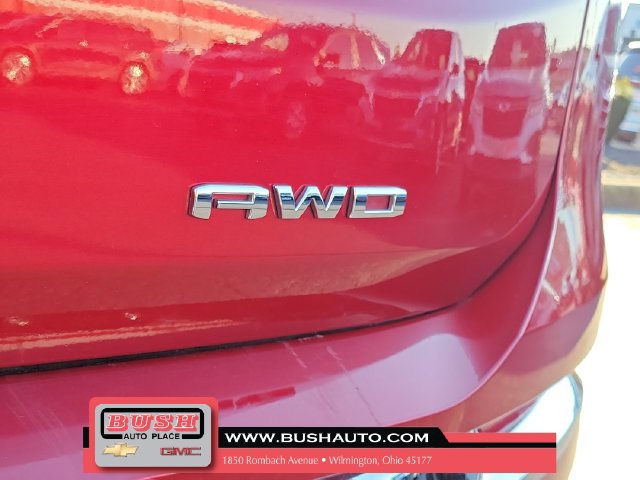 Used 2024 GMC Terrain Denali w/ Denali Premium Package AWD/4WD image 7