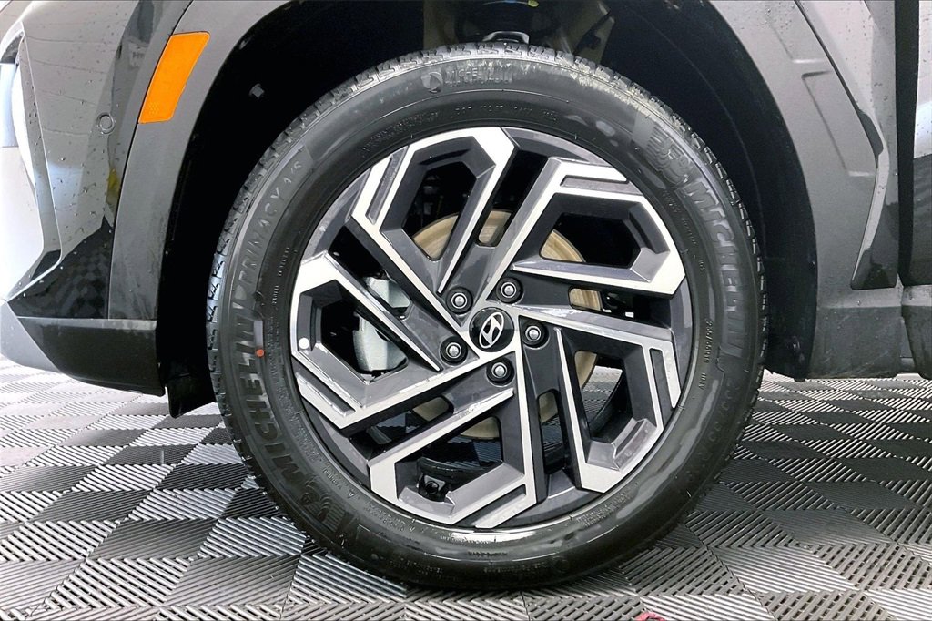 New 2026 Hyundai Tucson Limited image 12