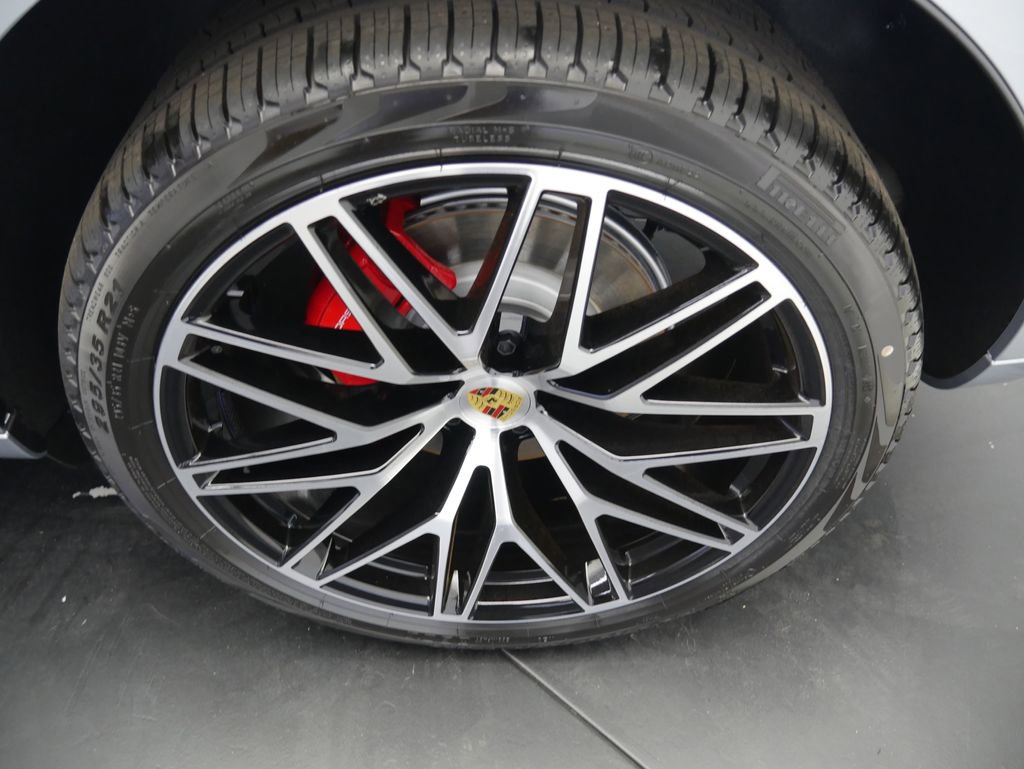 New 2026 Porsche Macan S AWD/4WD image 14