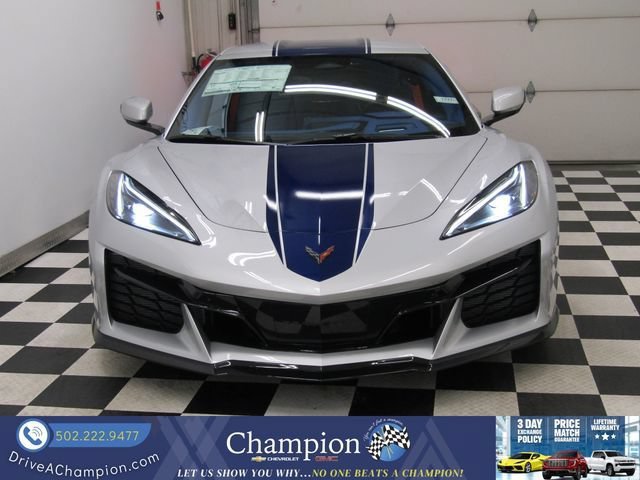 New 2027 Chevrolet Corvette Grand Sport w/ Grand Sport Launch Edition RWD image 3