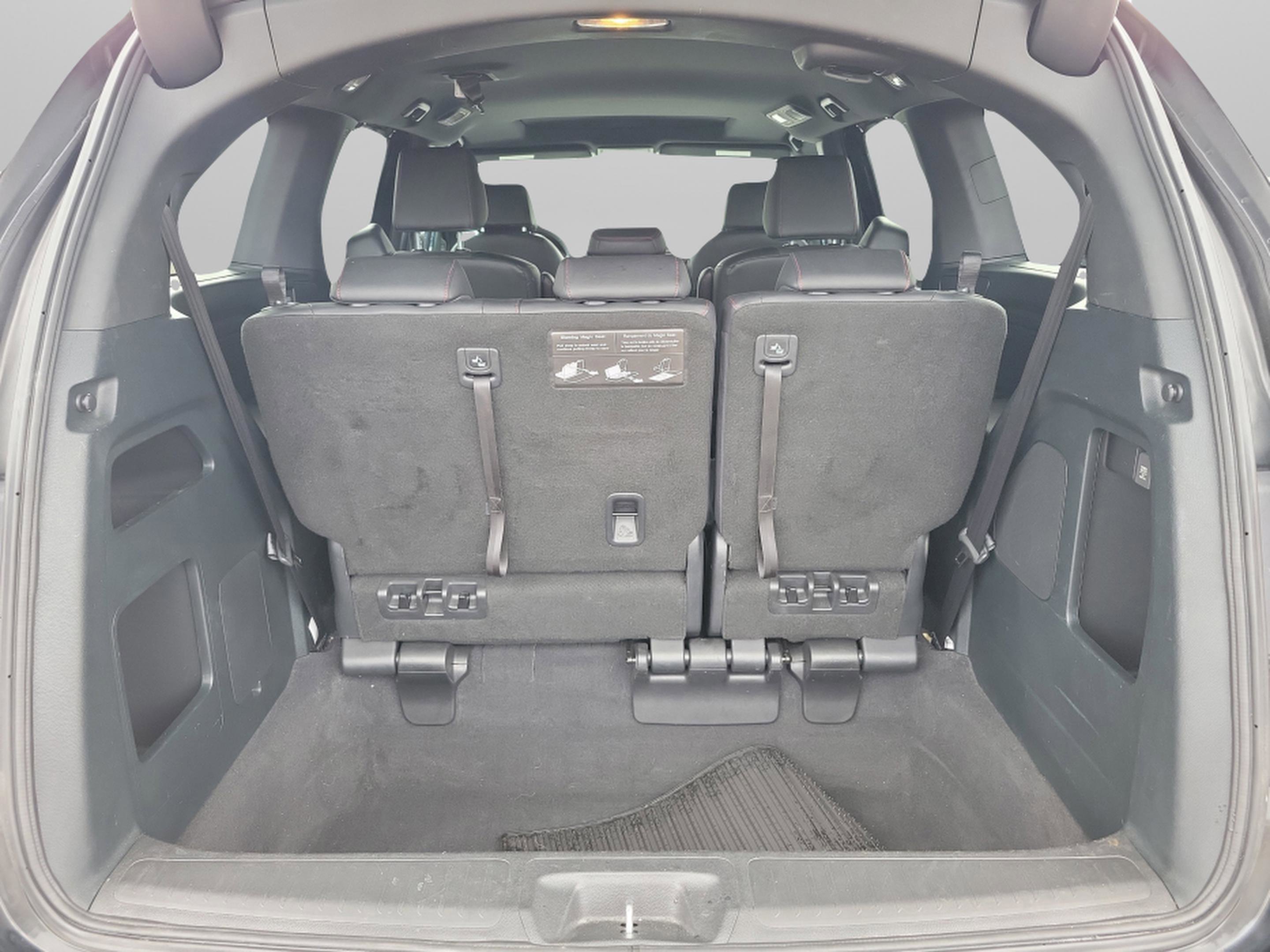Certified 2024 Honda Odyssey Sport image 26