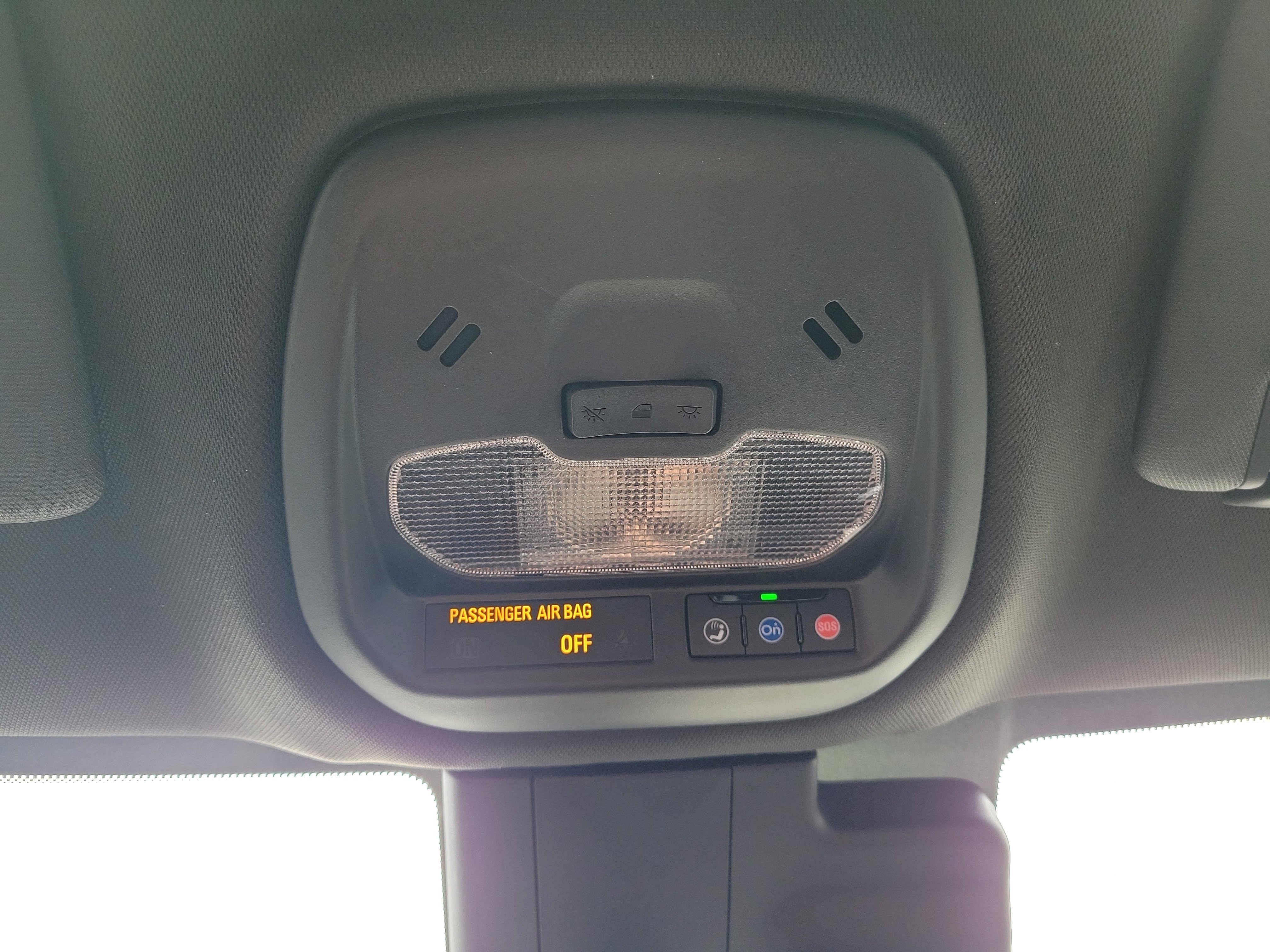 Used 2024 Buick Envista Sport Touring w/ Convenience I Package image 31