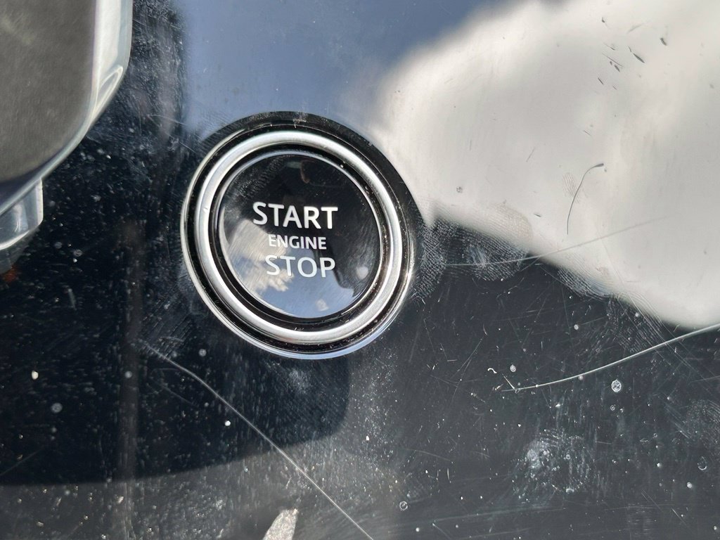 Used 2025 Land Rover Range Rover Sport SE AWD/4WD image 43