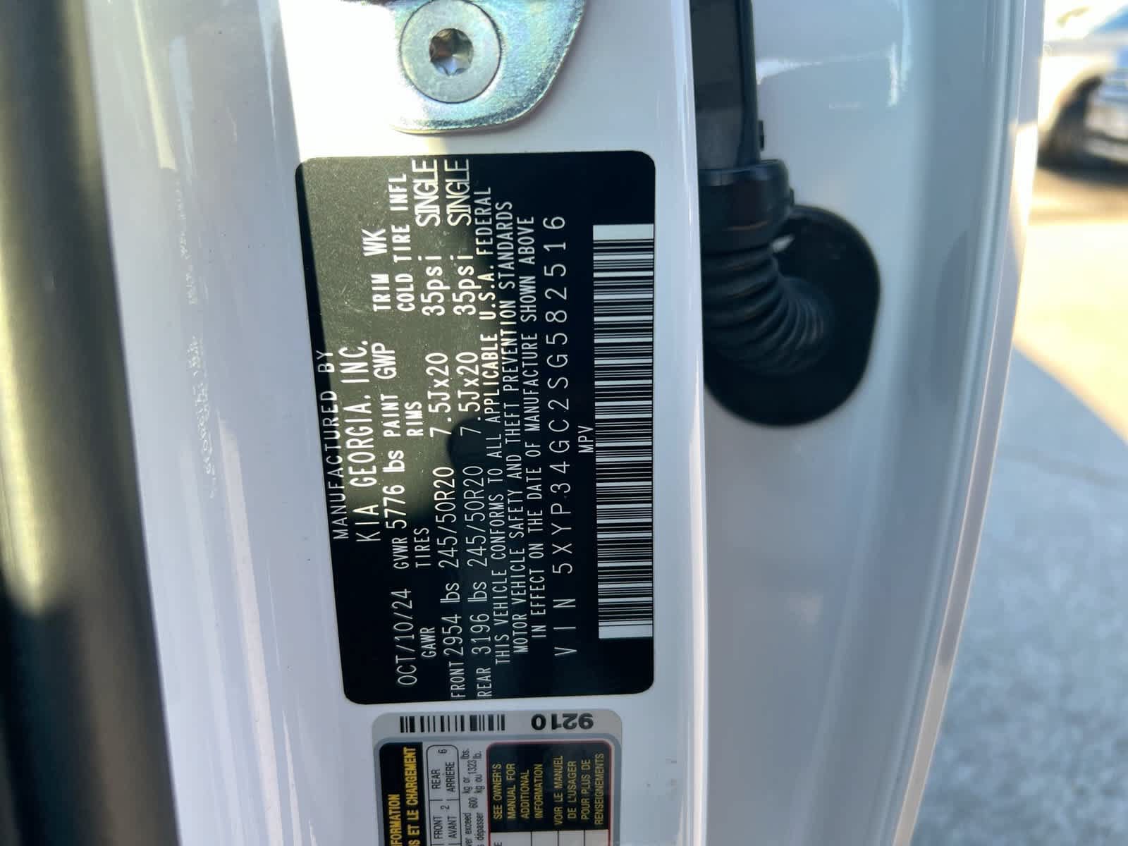 Used 2025 Kia Telluride EX FWD image 35