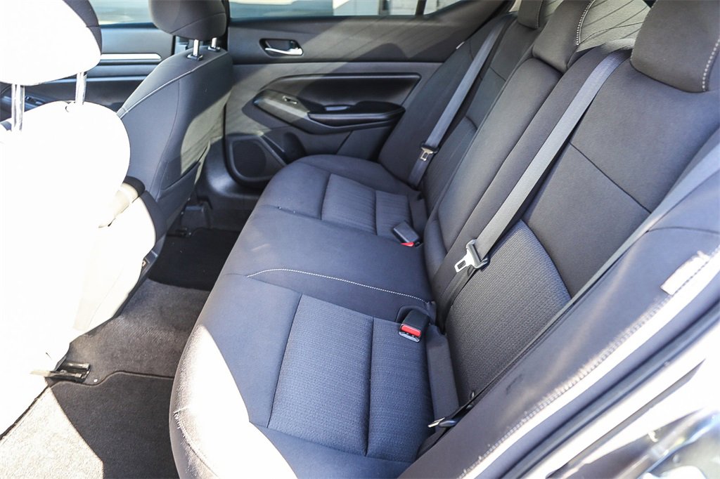 Used 2022 Nissan Altima 2.5 SV image 18