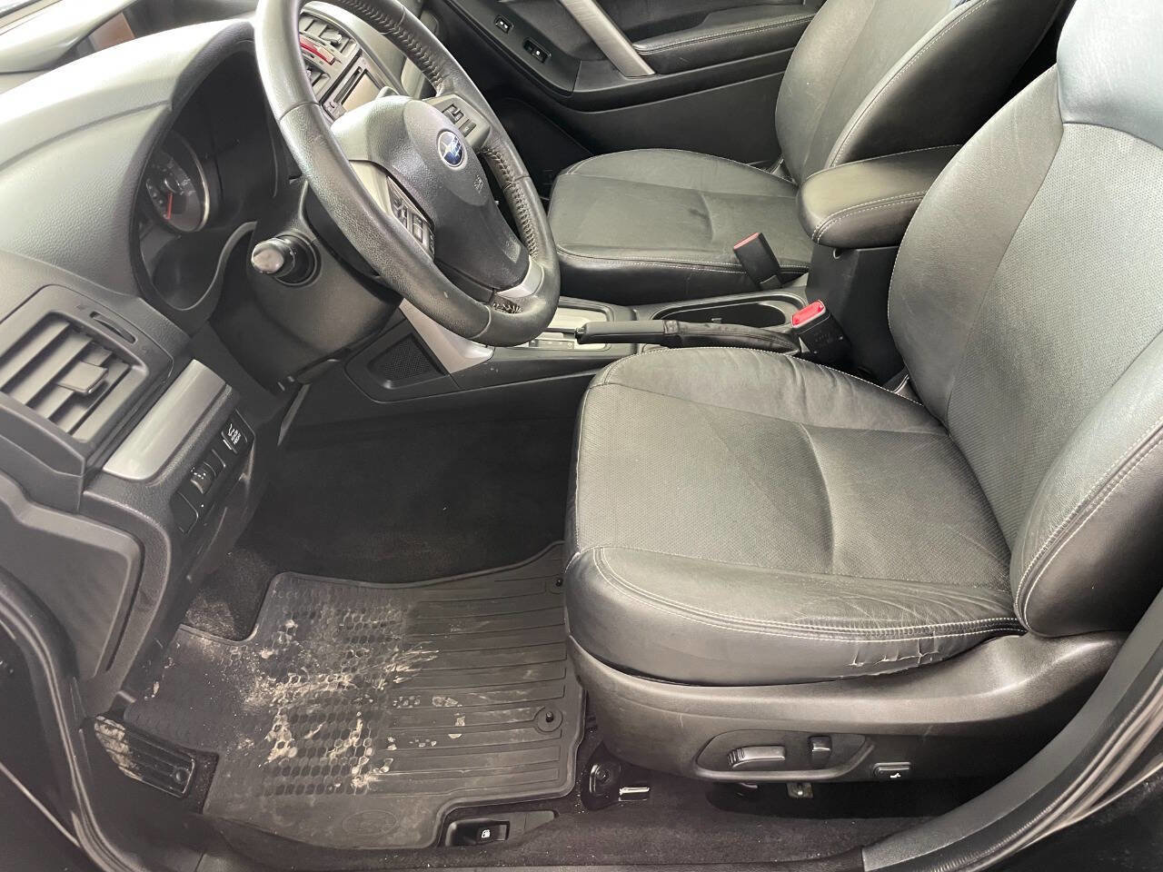 Used 2015 Subaru Forester 2.5i Limited image 17