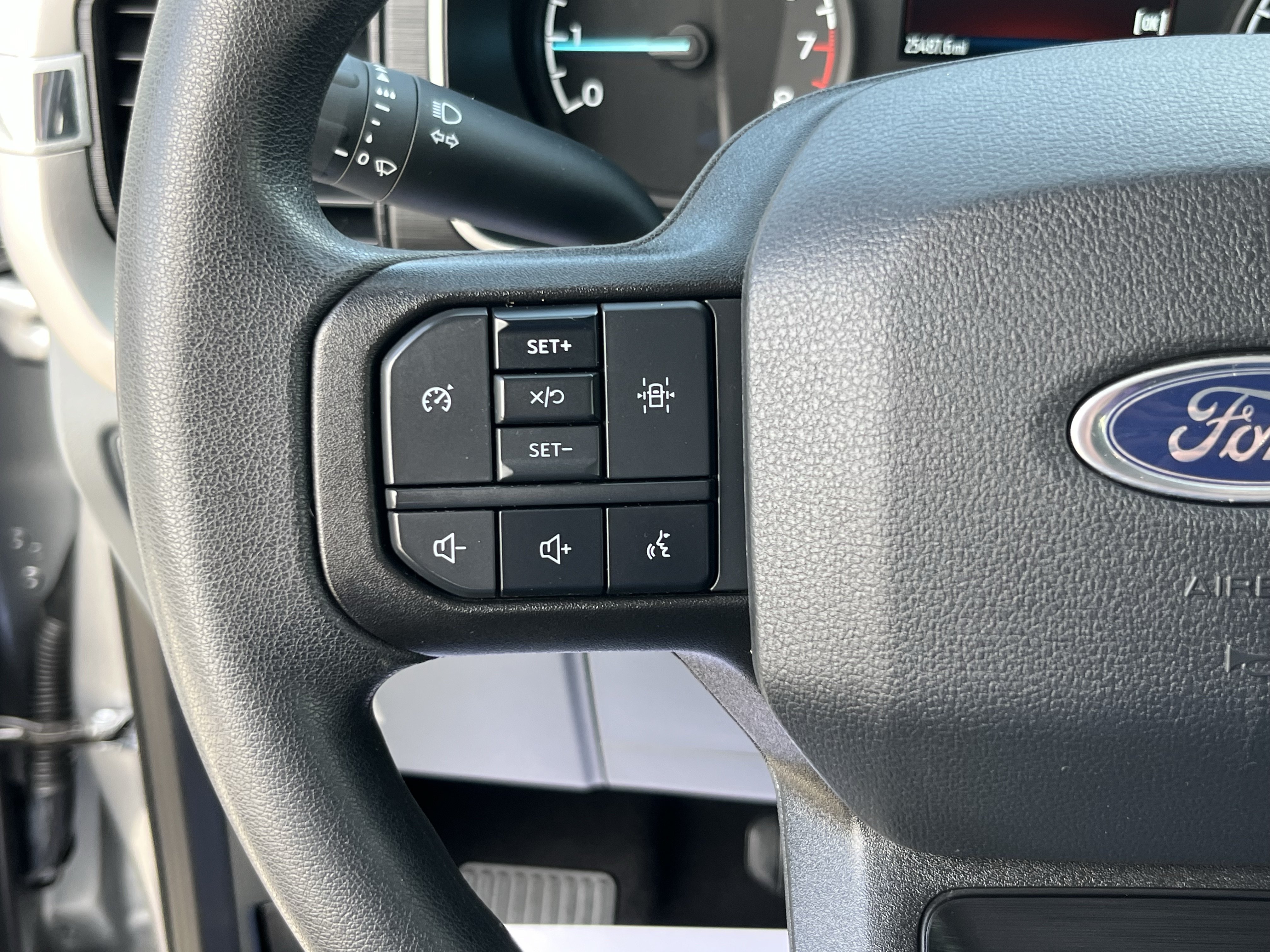 Certified 2023 Ford F150 XLT AWD/4WD image 18