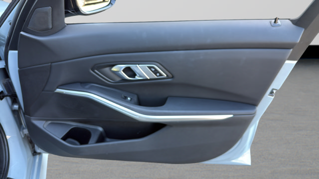 Used 2023 BMW 330i Sedan w/ M Sport Package RWD image 27