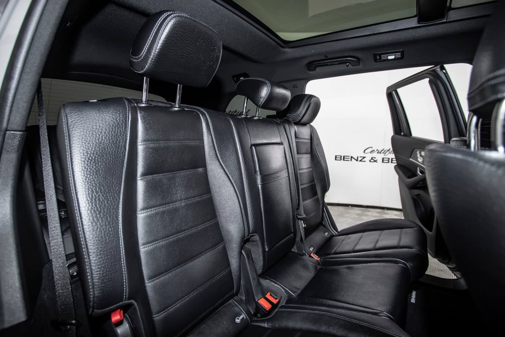 Used 2025 Mercedes-Benz GLS 580 4MATIC image 19