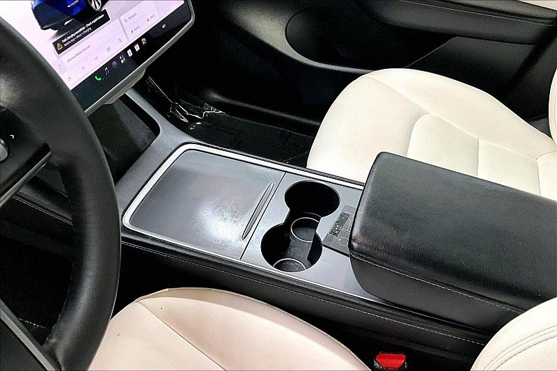 Used 2022 Tesla Model Y Long Range AWD/4WD image 11