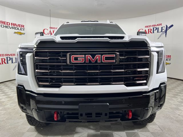 Used 2025 GMC Sierra 2500 AT4X AWD/4WD image 2