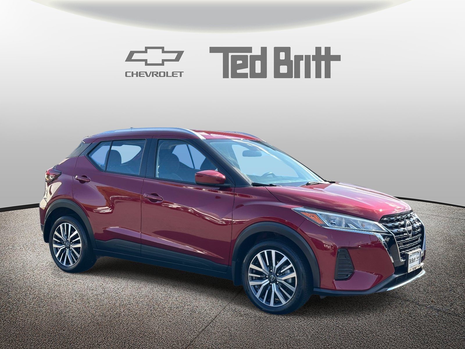 Used 2024 Nissan Kicks SV FWD image 3