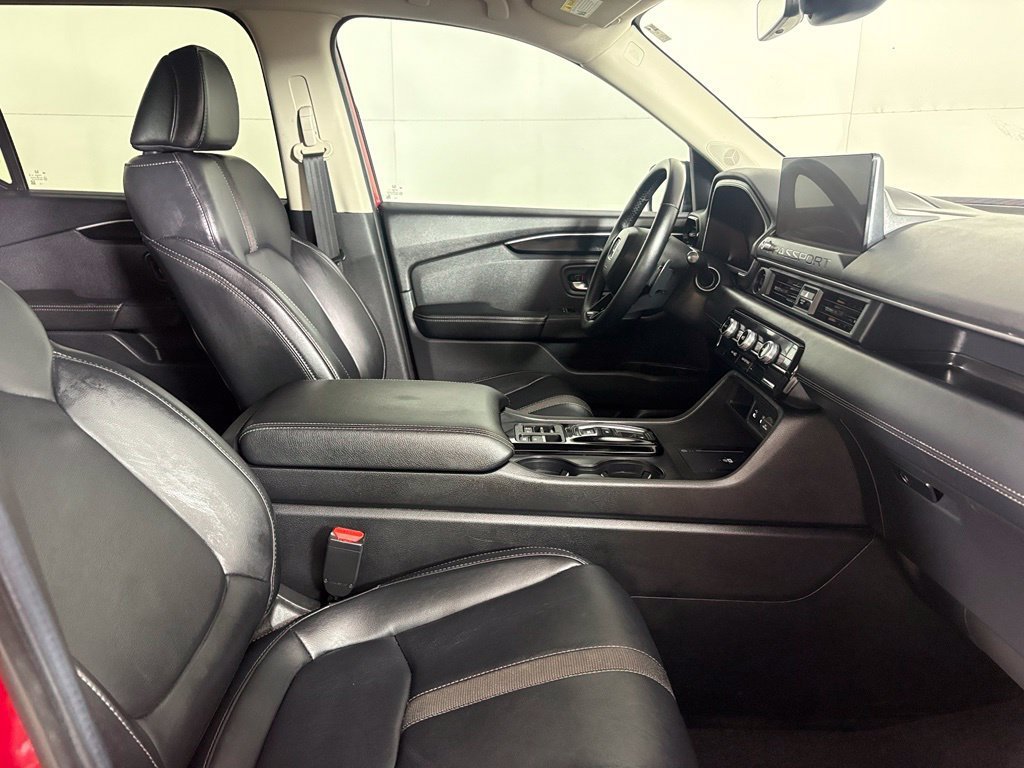 Used 2026 Honda Passport RTL image 14