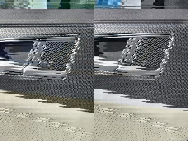 New 2026 Volkswagen Atlas Cross Sport SEL Premium R-Line image 18