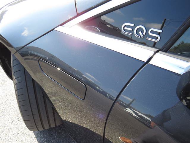 Used 2023 Mercedes-Benz EQS 580 4MATIC Sedan image 27