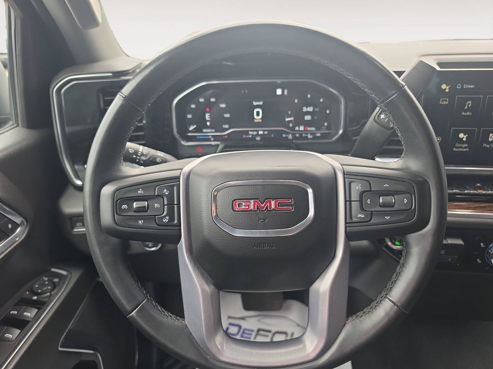 Used 2023 GMC Sierra 1500 Elevation w/ X31 Off-Road Package AWD/4WD image 16