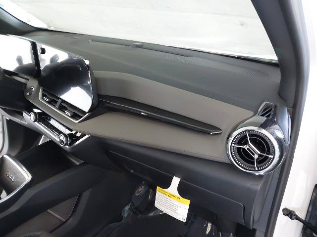 New 2027 Chevrolet Equinox LT w/ Convenience Package II AWD/4WD image 5