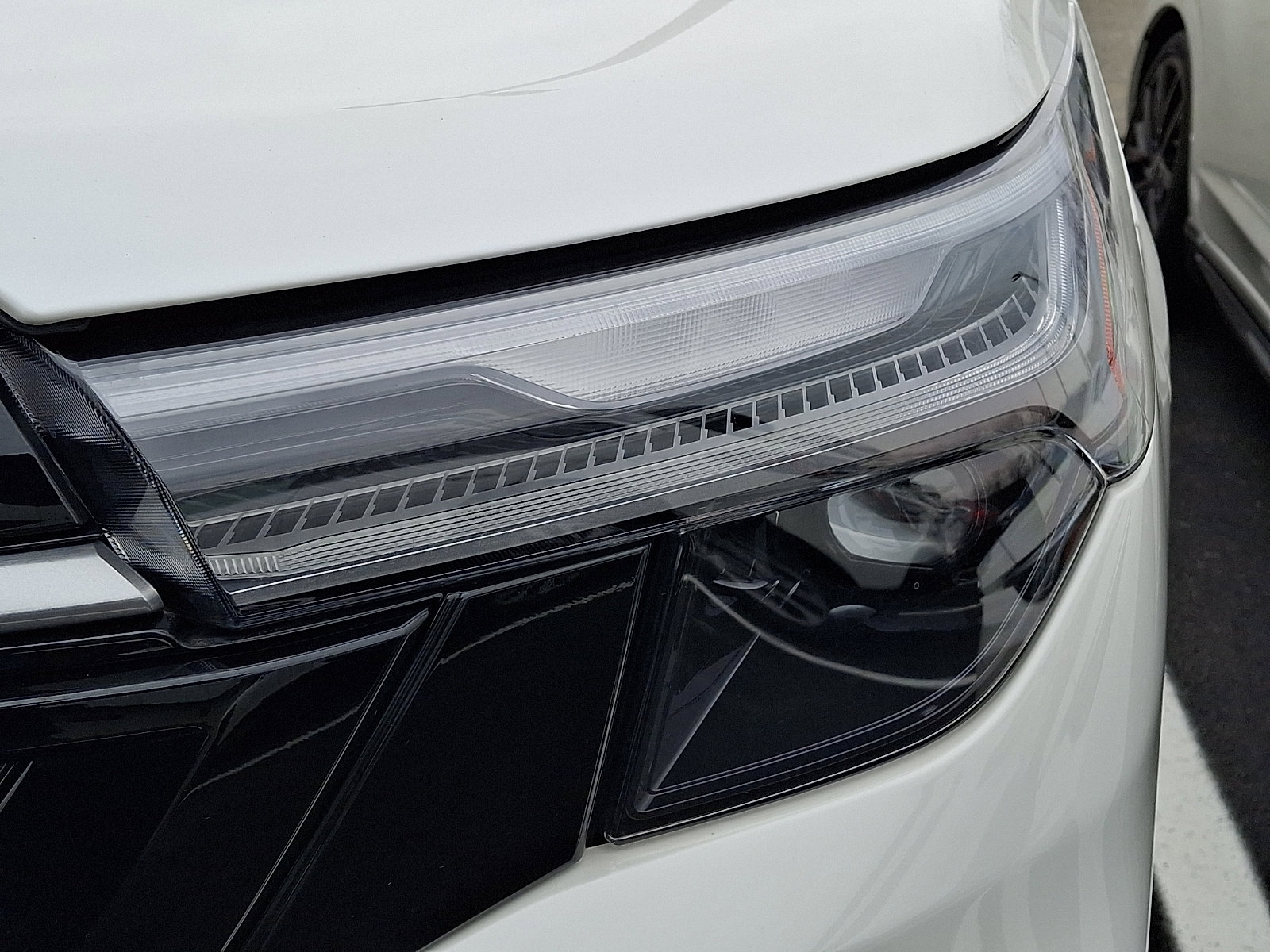 Certified 2025 Subaru Forester Touring image 9