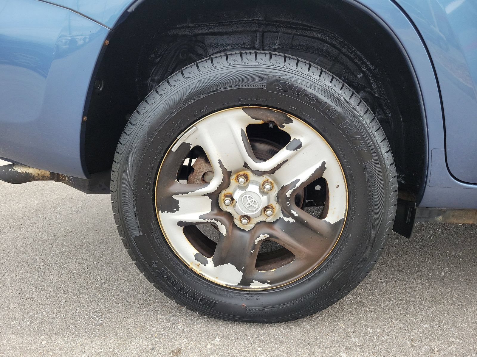 Used 2010 Toyota RAV4 4WD w/ 3rd Row image 6