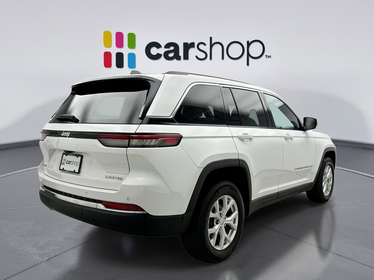 Used 2023 Jeep Grand Cherokee Limited AWD/4WD image 5