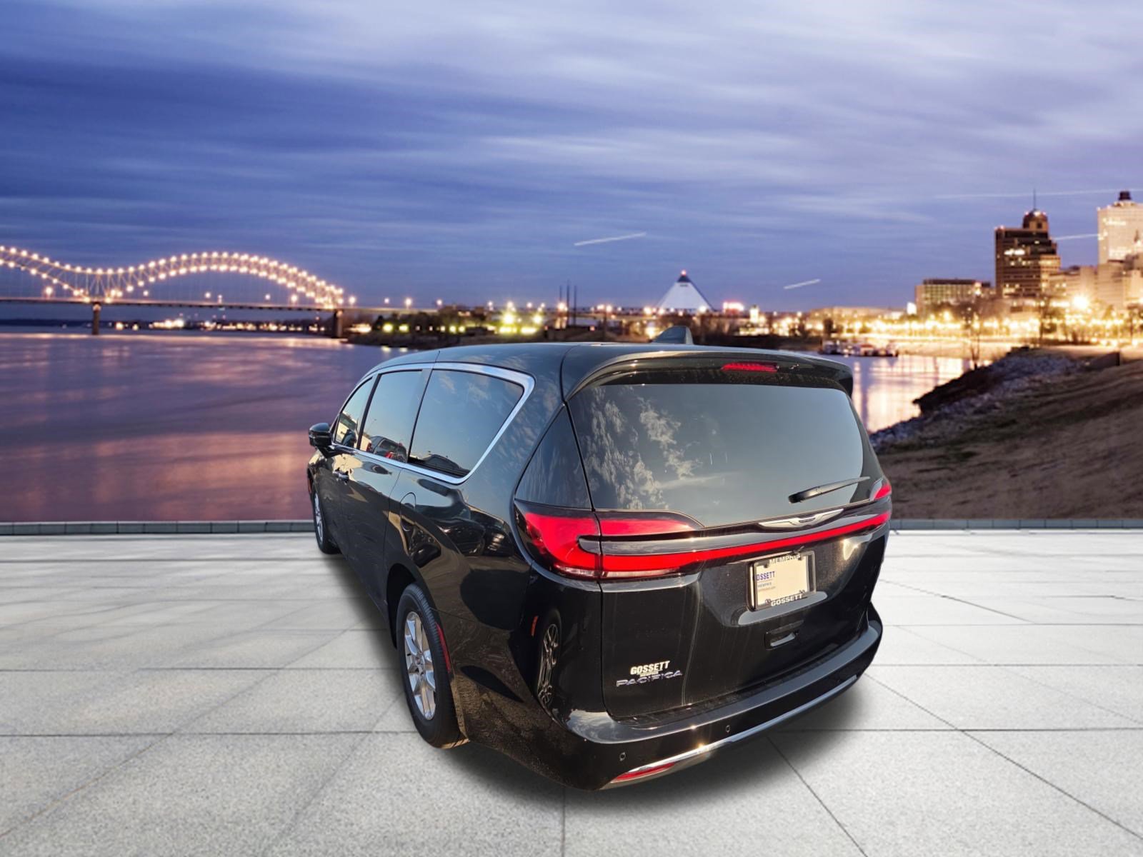 New 2026 Chrysler Pacifica Select FWD image 3