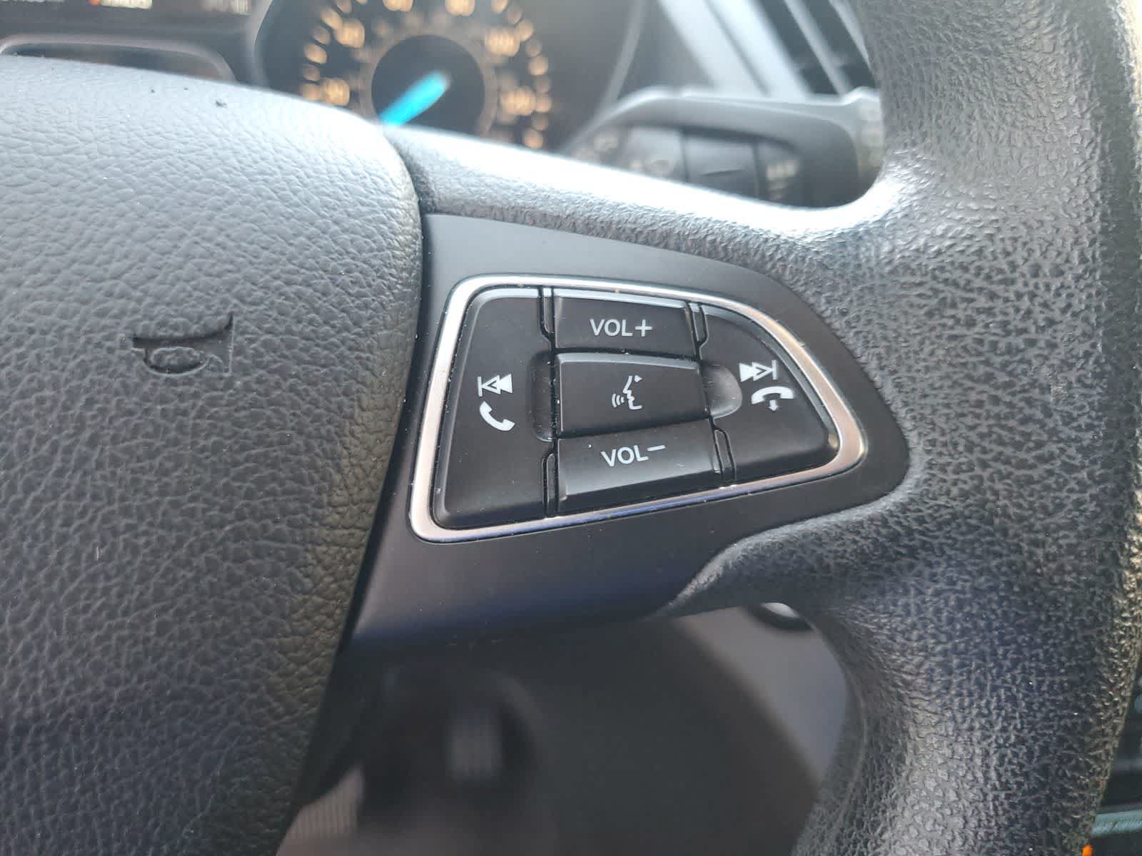 Used 2019 Ford Escape SE AWD/4WD image 18