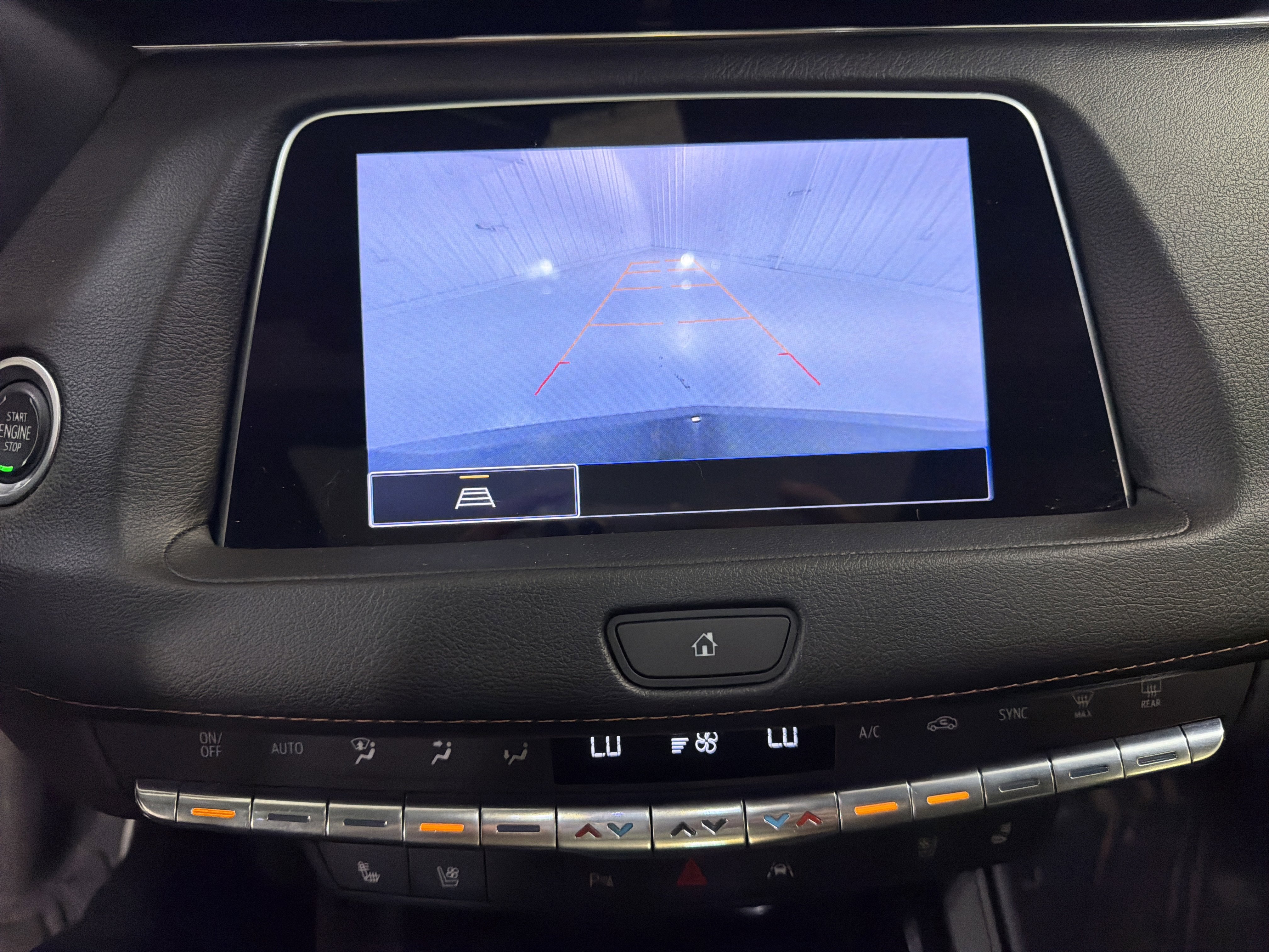Used 2023 Cadillac XT4 Sport FWD image 17