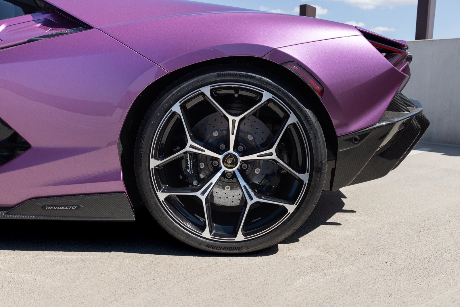 Used 2026 Lamborghini Revuelto AWD/4WD image 17