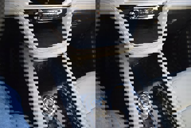 New 2026 Ford Explorer Active w/ Active Comfort Package image 10