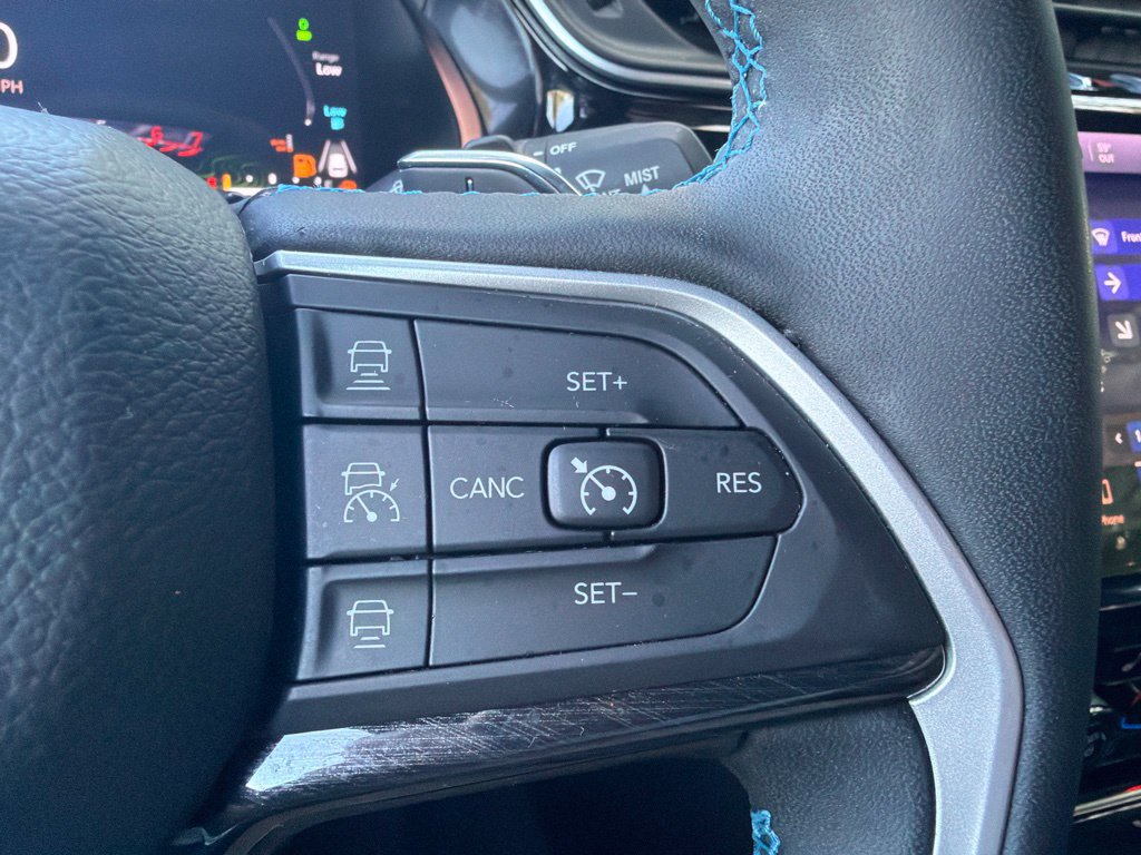 Used 2023 Jeep Grand Cherokee Trailhawk w/ Luxury Tech Group III AWD/4WD image 51